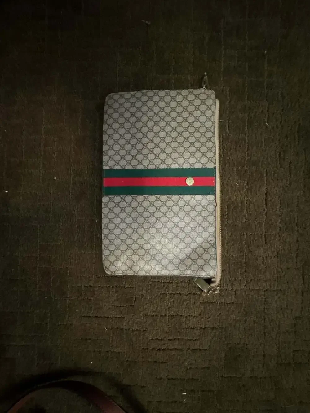 Gucci GG Supreme Ophidia Web Stripe Medium Pouch Clutch